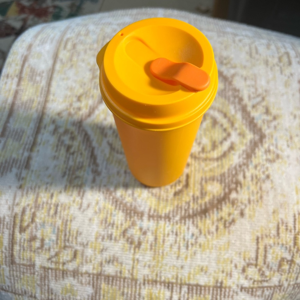 Vintage Tupperware used Orange Travel Tumbler